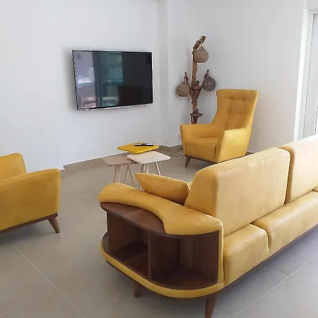 アパート Side Felicia Residence 3 Bedroom Penthouse With Roof Terrace