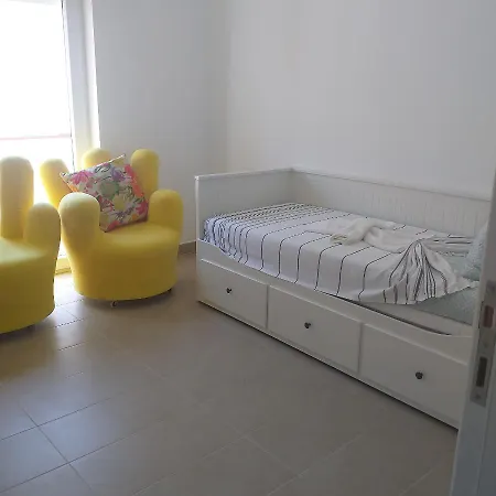 Side Felicia Residence 3 Bedroom Penthouse With Roof Terrace アパート *